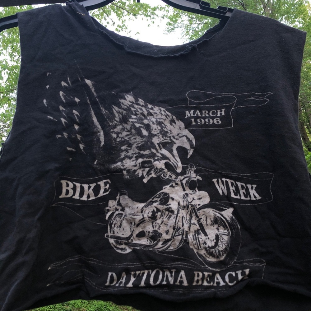 🤡Cropped Biker Muscle Tee🤡